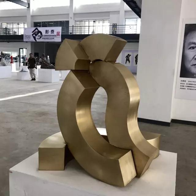 魯娜《和合》.jpg 魯娜《和合》.jpg